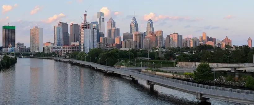 Pennsylvania skyline — shop local on iSocialize
